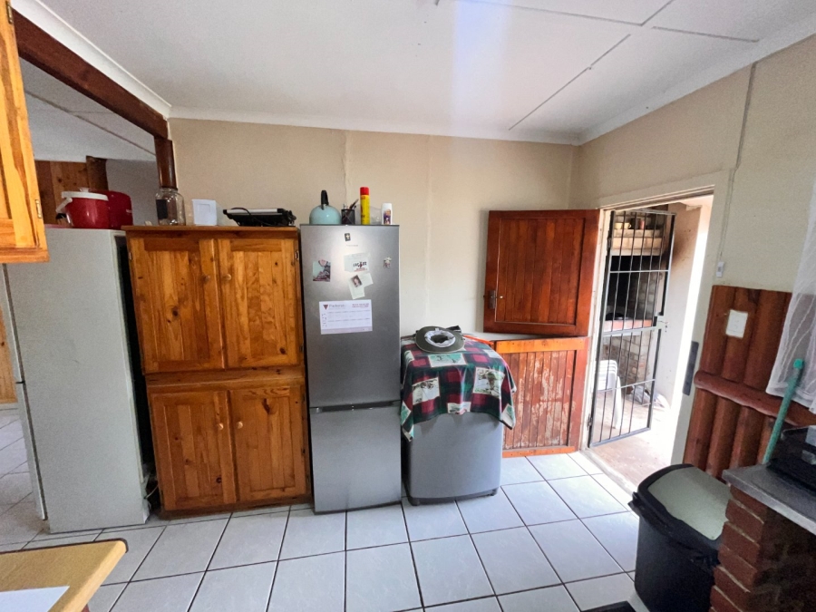 4 Bedroom Property for Sale in C Place Eastern Cape